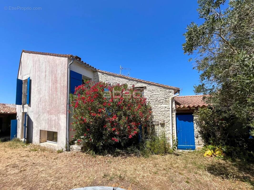 Maison à LE BOIS-PLAGE-EN-RE