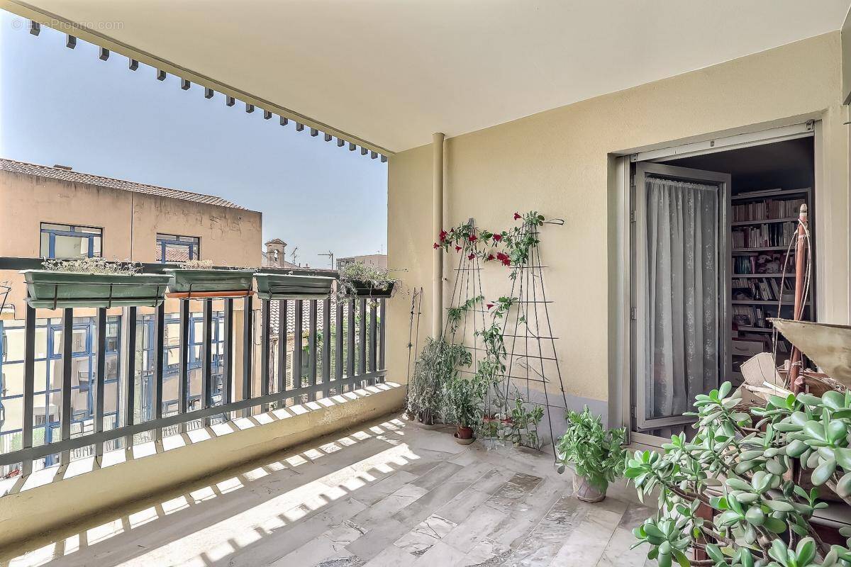 Appartement à NIMES