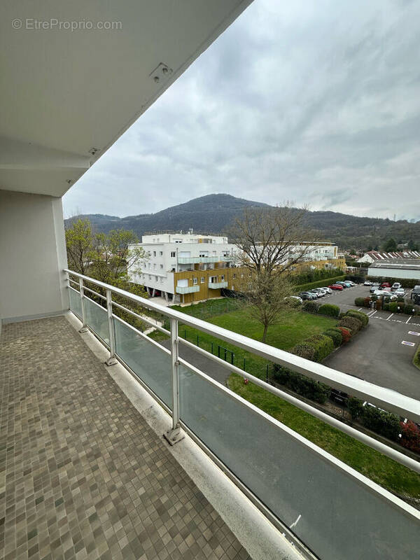 Appartement à EYBENS
