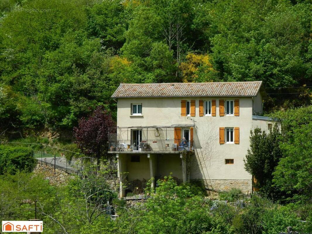 Photo 1 - Maison à NONIERES