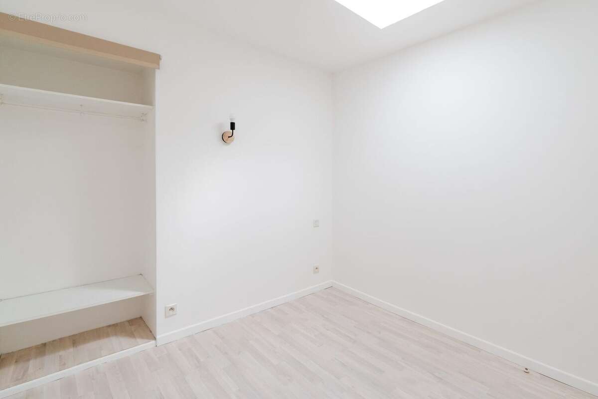 Bureau - Appartement à NARBONNE