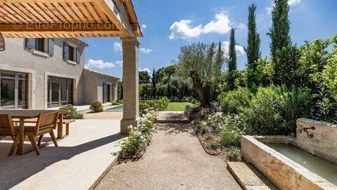 Maison à MAUSSANE-LES-ALPILLES