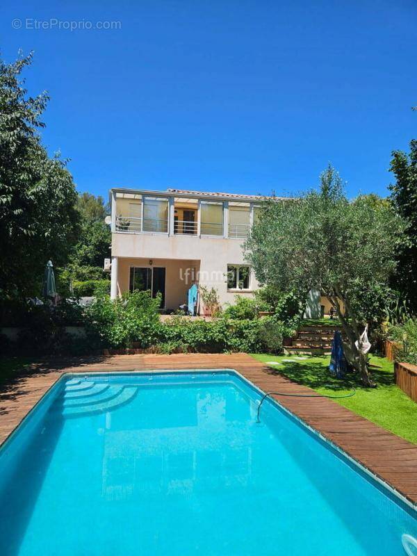 Maison à MARSEILLE-12E