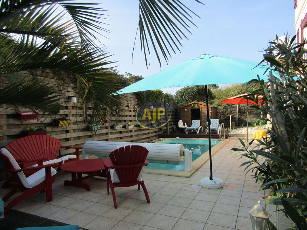 Maison à LACANAU