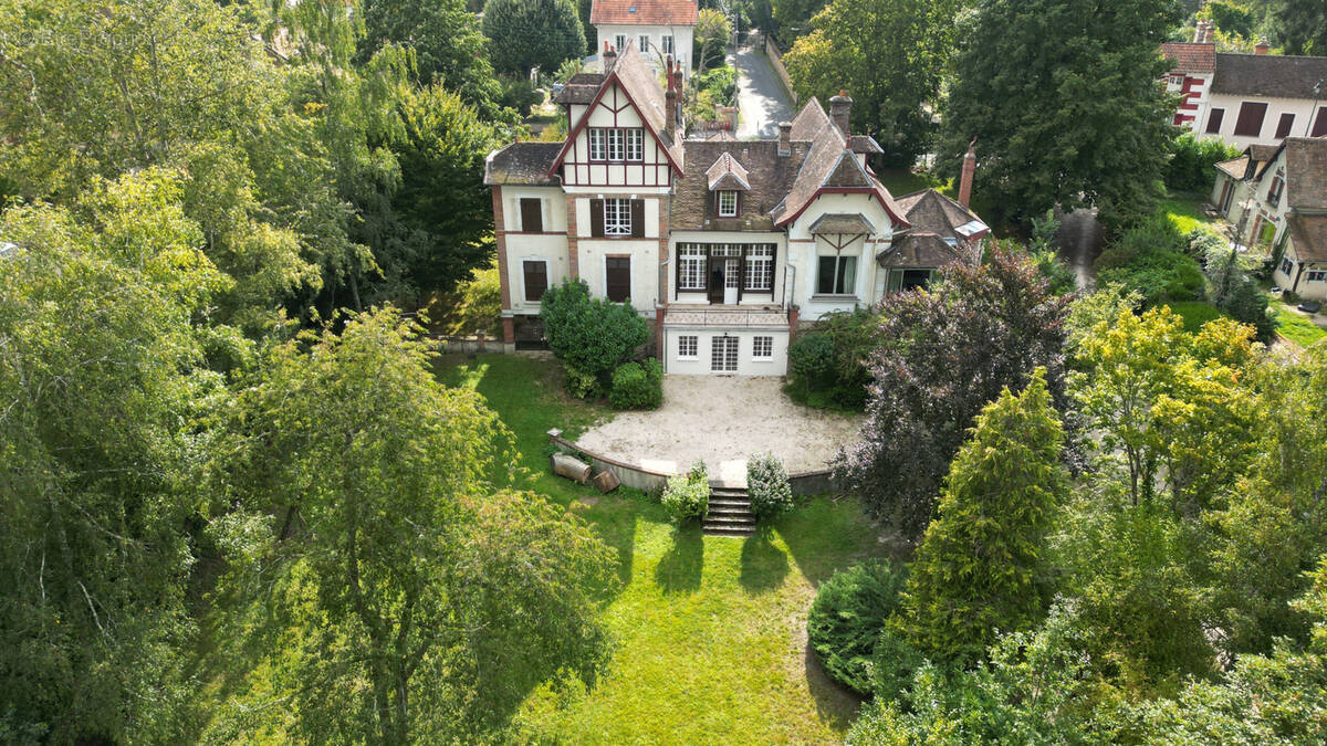 Maison à BOIS-LE-ROI
