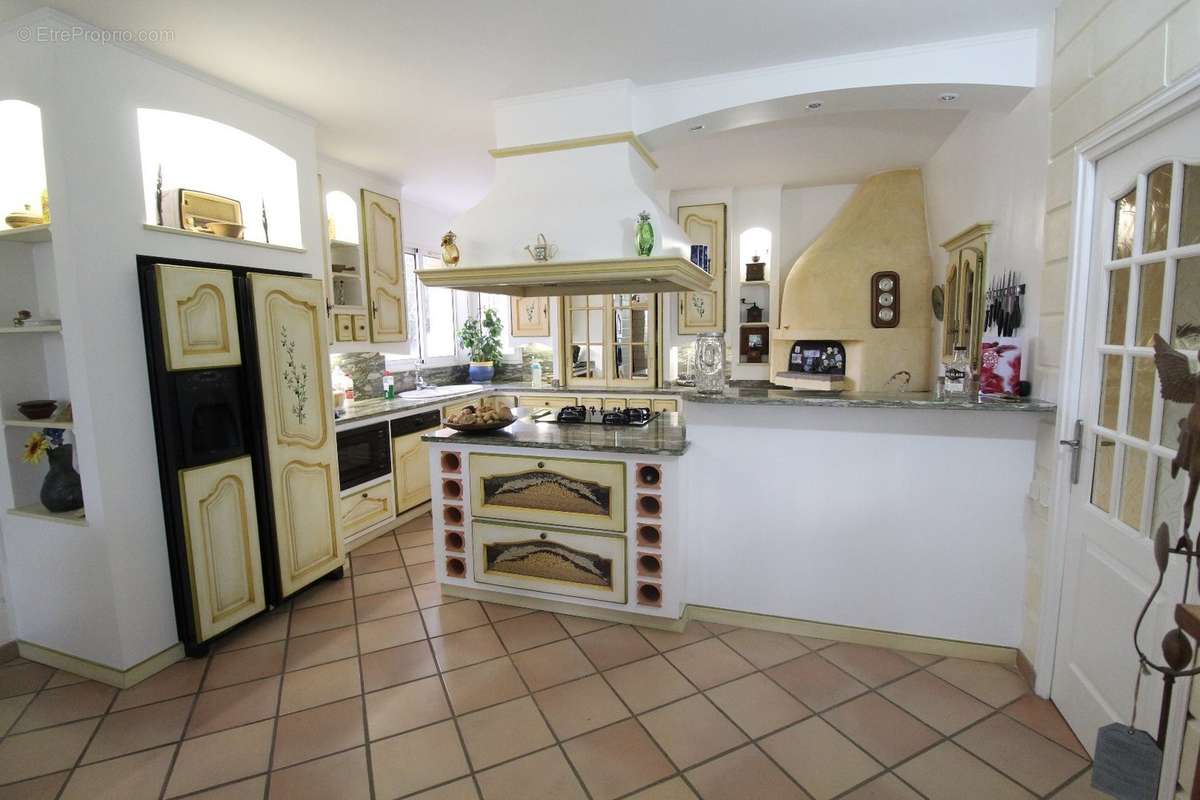Maison à VILLENEUVE-LES-BEZIERS