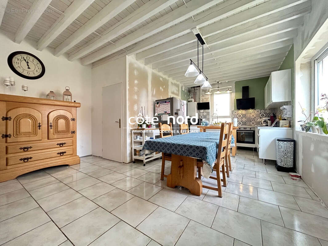 Maison à VILLERS-OUTREAUX