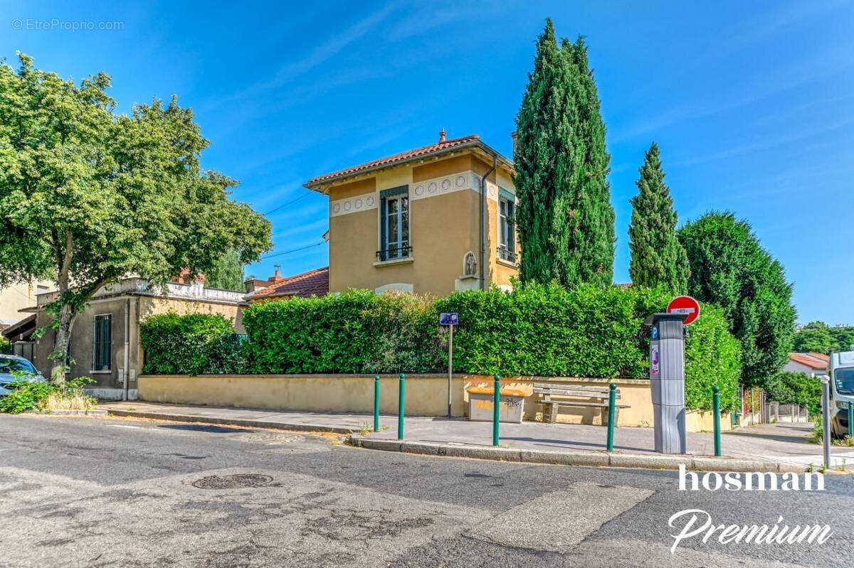 Maison à LYON-4E