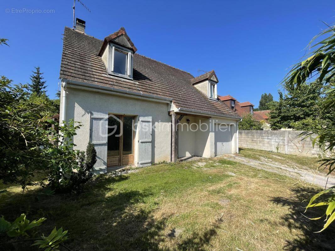 Maison à BOIS-LE-ROI