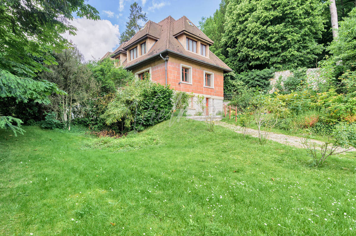 Appartement à SAINT-GERMAIN-EN-LAYE