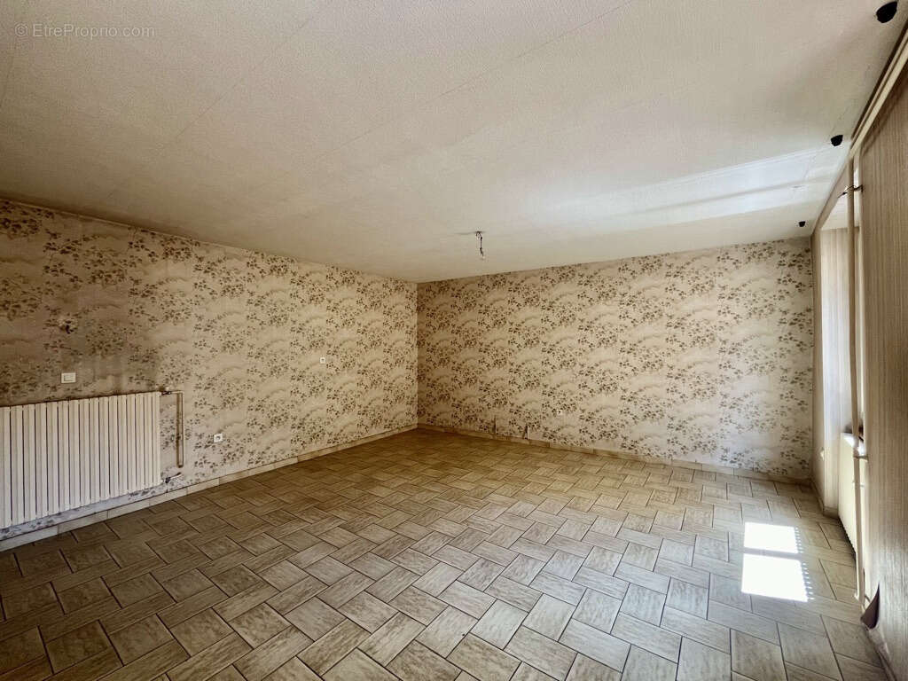 Maison à SAINT-DESIRAT