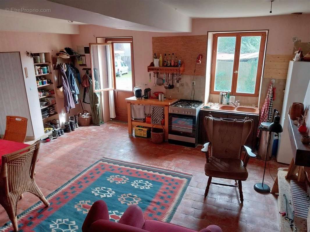 Maison à PRISSAC