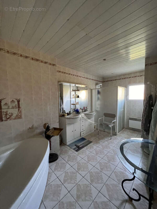 Maison à AIZENAY