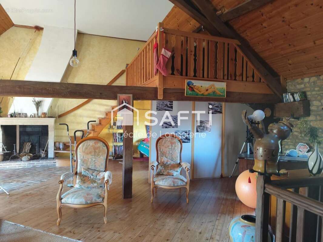 Photo 3 - Maison à CHAILLAC