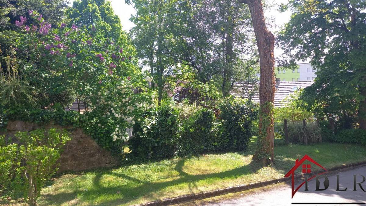 Appartement à LONS-LE-SAUNIER