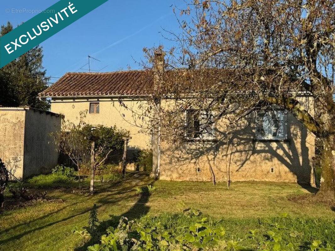 Photo 1 - Maison à SAINT-MATHIEU