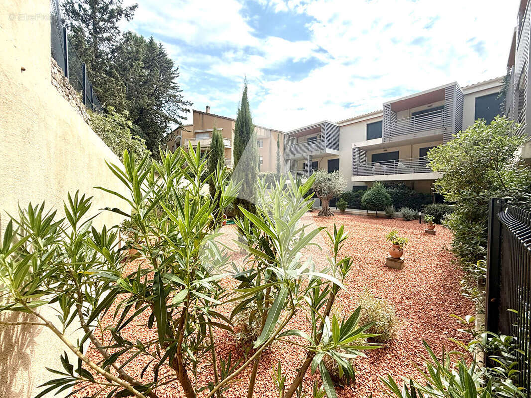 Appartement à LE THOLONET
