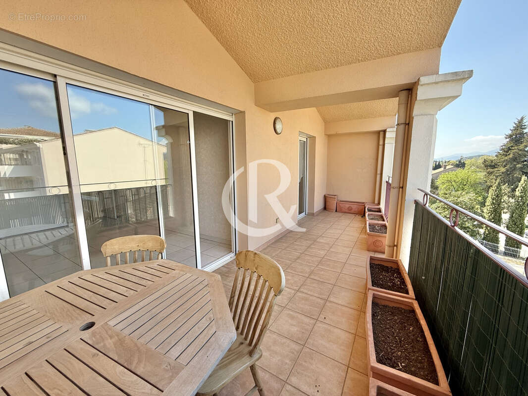 Appartement à HYERES