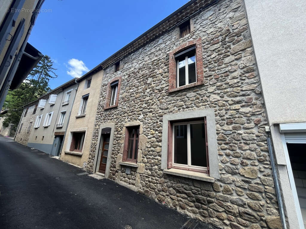 Maison à SAINT-DESIRAT