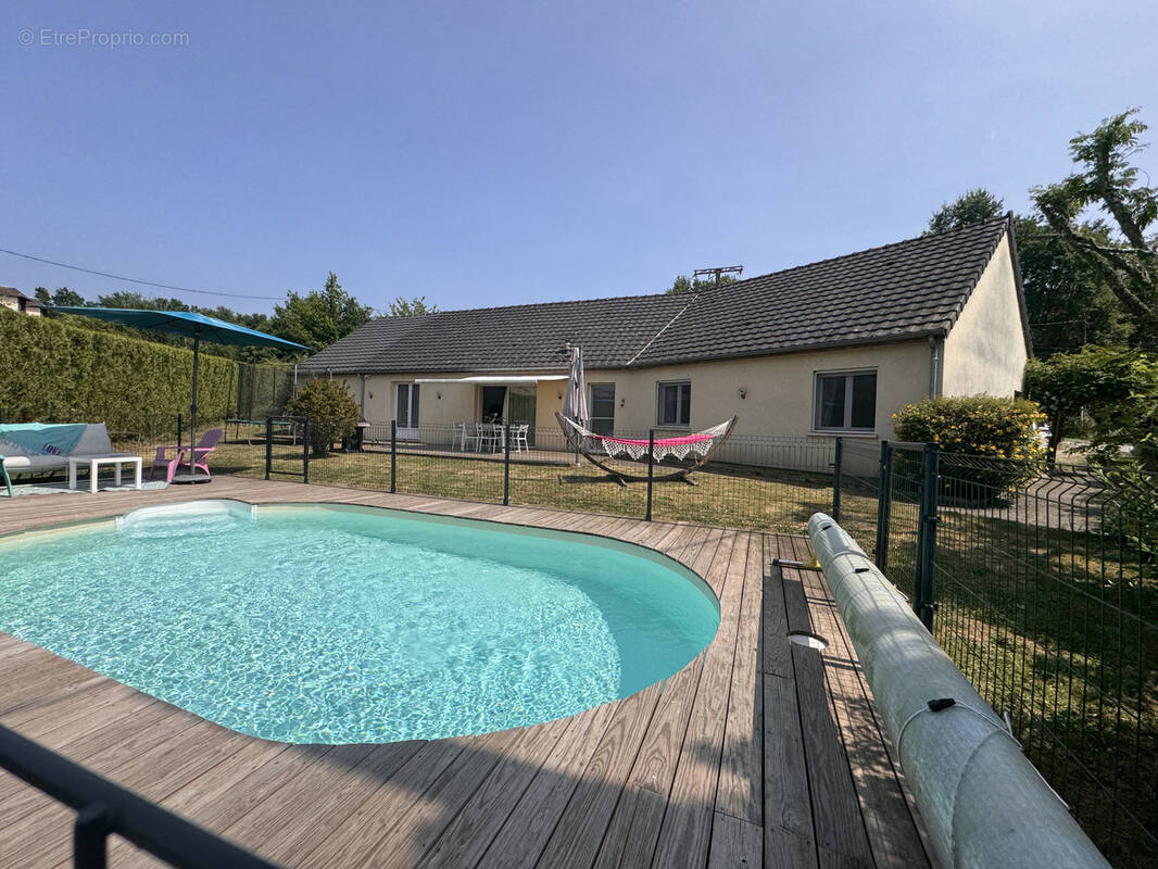 Maison à ALLASSAC