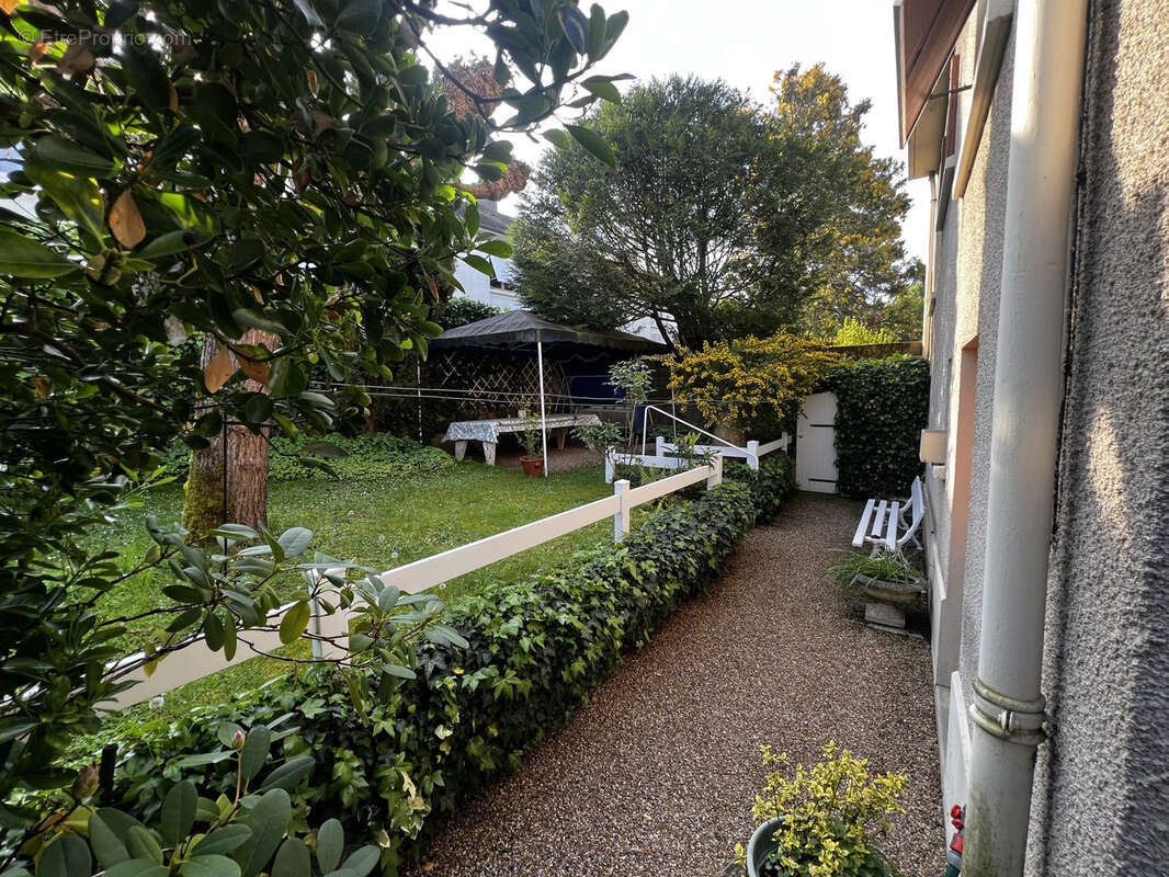 Maison à CHATELLERAULT