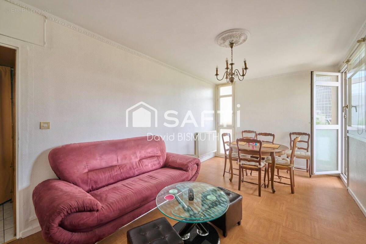 Photo 1 - Appartement à GENNEVILLIERS