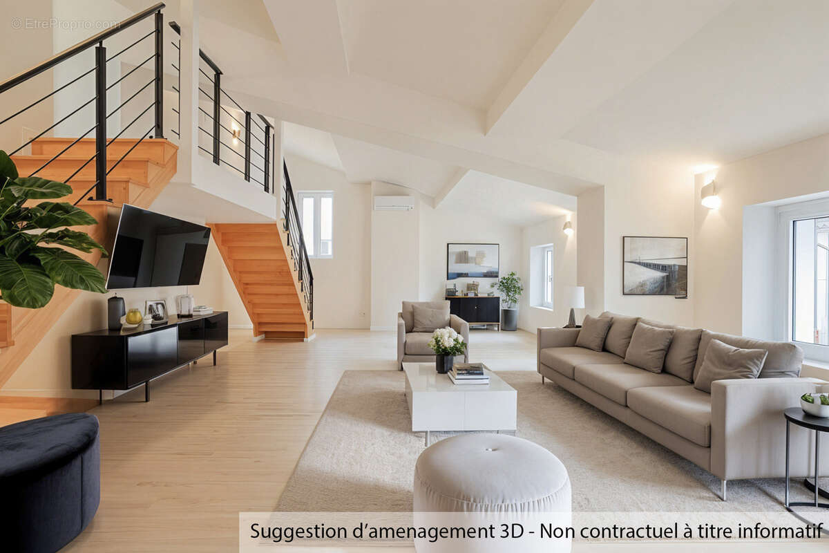 Appartement à SOLLIES-PONT