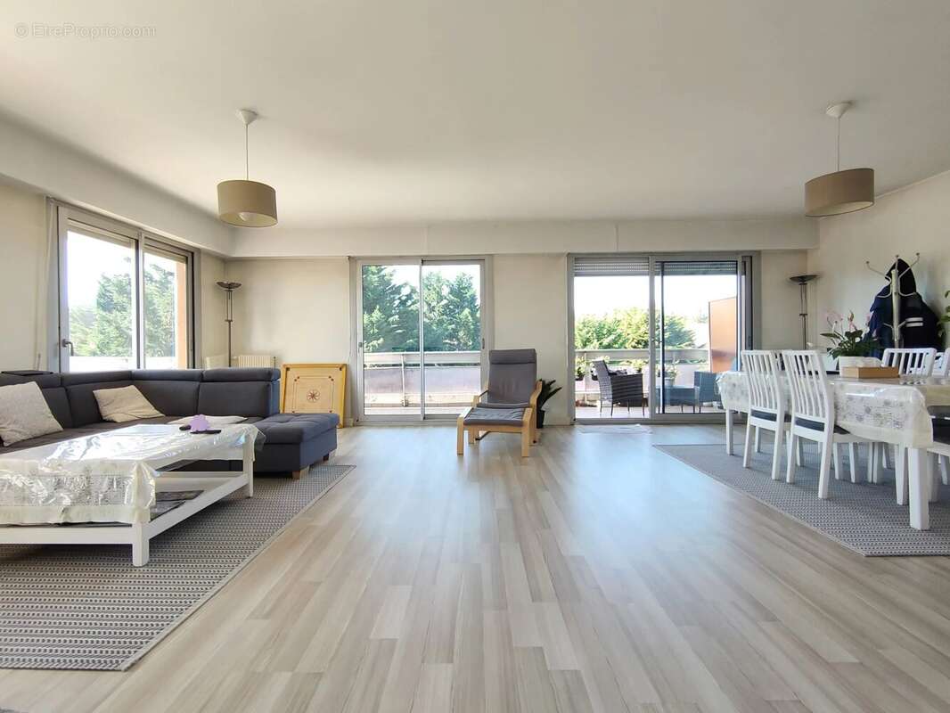 Appartement à CHAMBOURCY