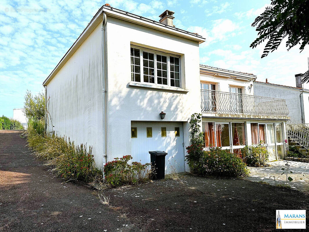 Maison à L&#039;ILE-D&#039;ELLE