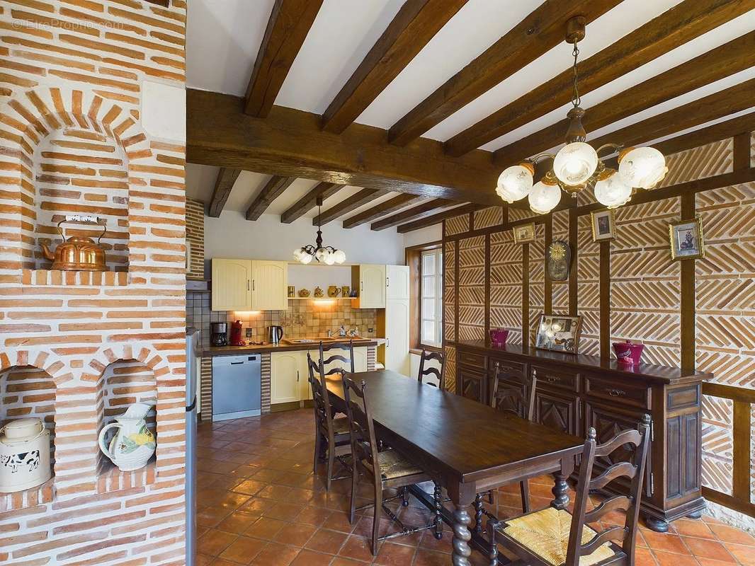 Maison à GARDONNE
