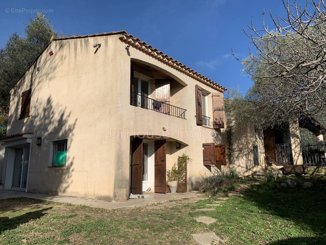 Maison à SAINT-JEANNET