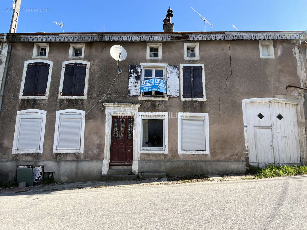 Maison à VILLE-SUR-ILLON