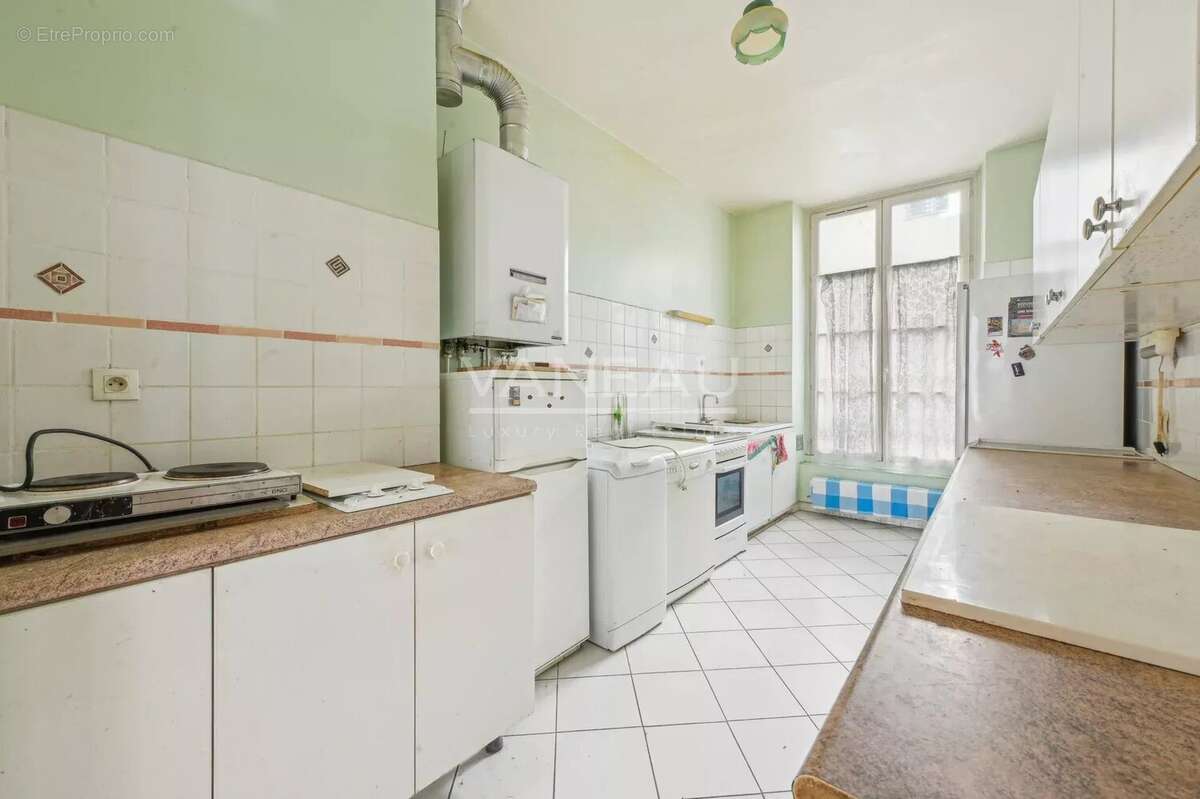 Appartement à PARIS-9E
