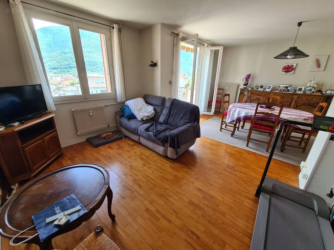 Appartement à ALBERTVILLE