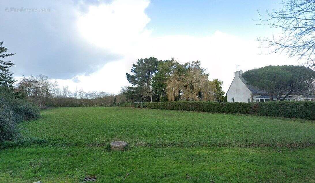 Terrain à FREHEL