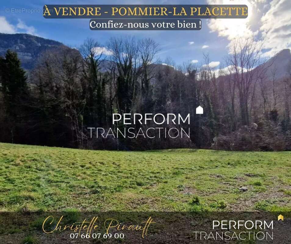 Terrain à POMMIERS-LA-PLACETTE