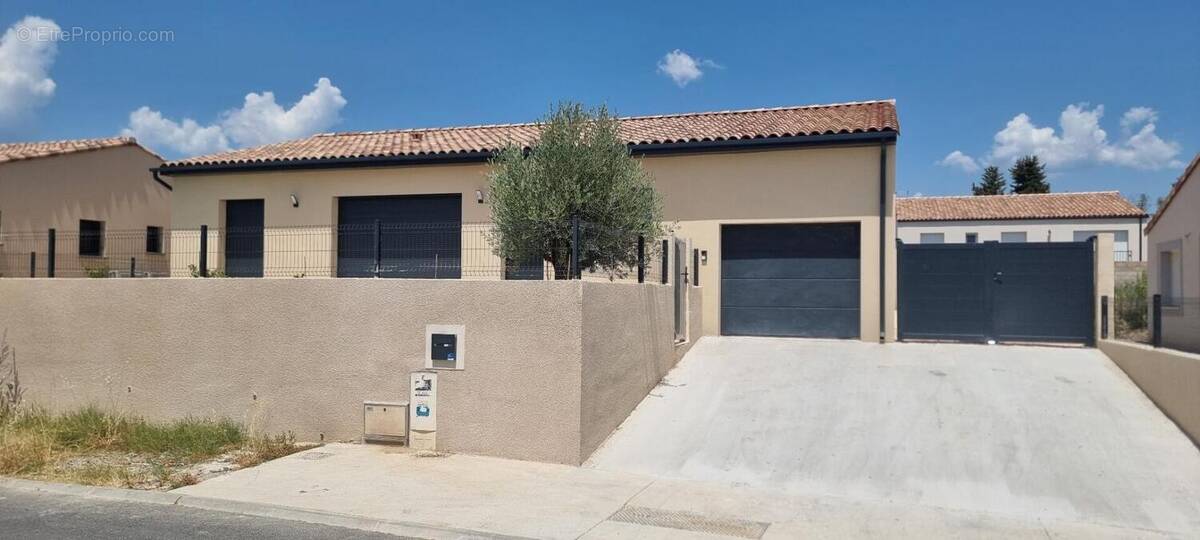 Maison à CAPESTANG