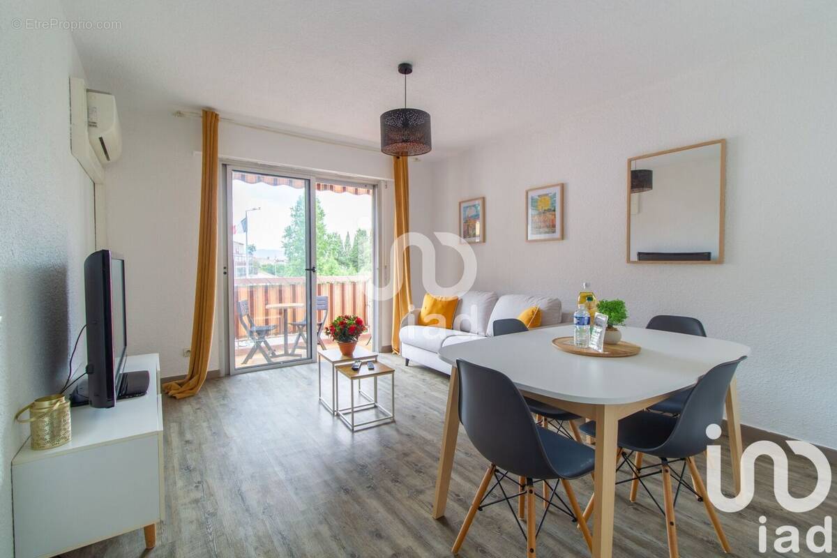 Photo 1 - Appartement à SAINT-RAPHAEL