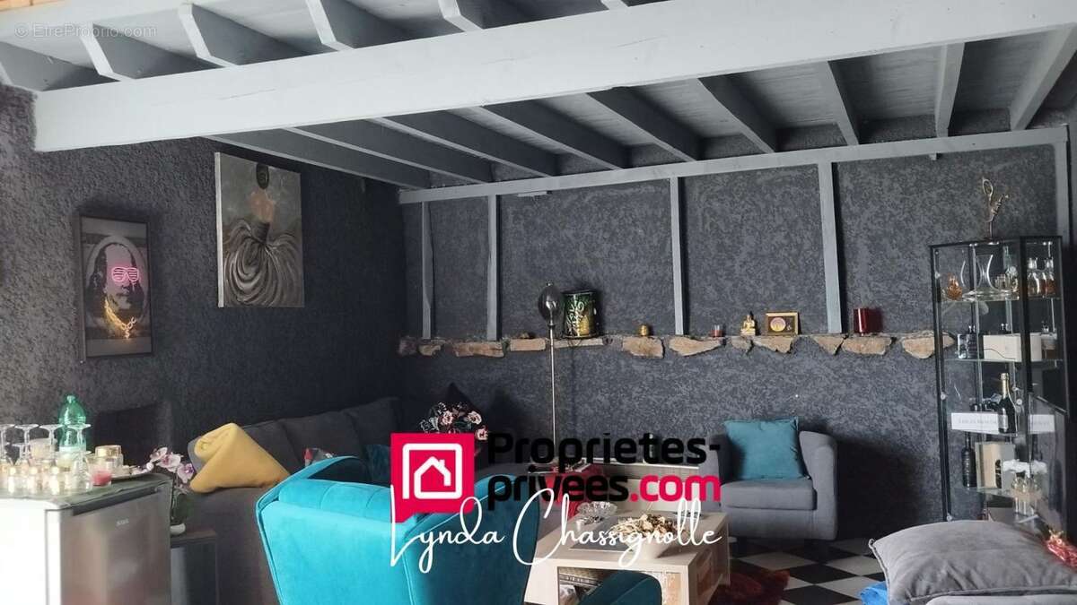Maison à AMBIERLE