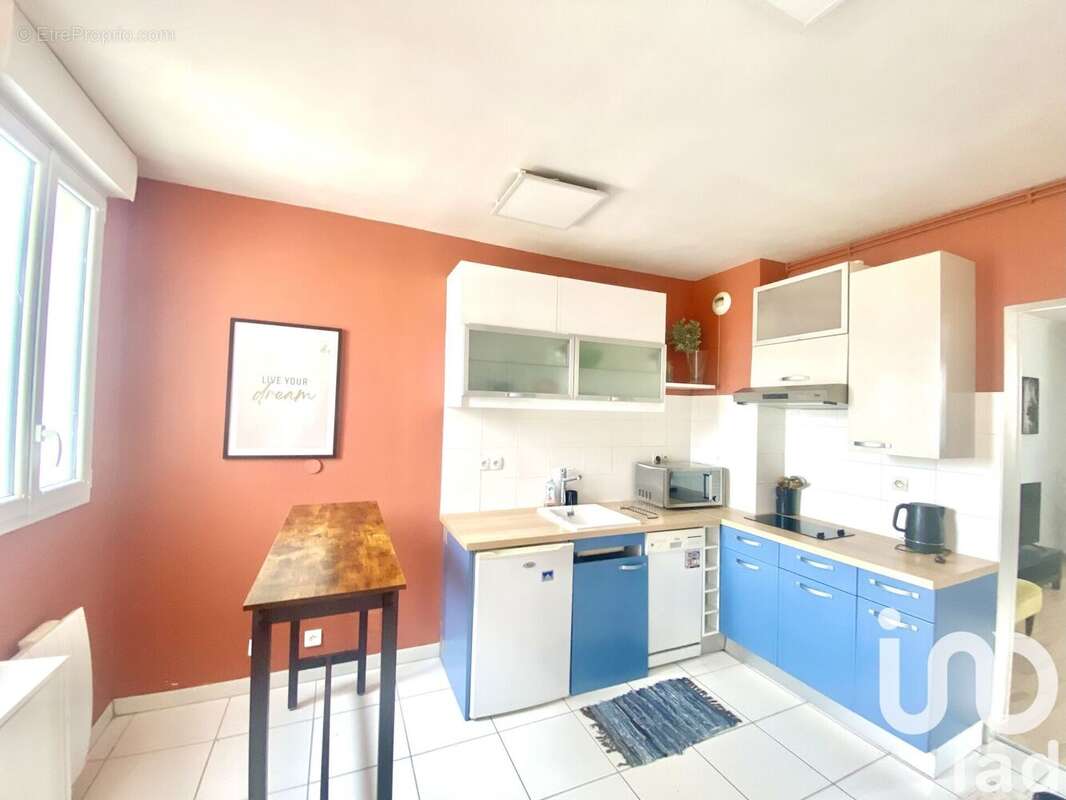 Photo 2 - Appartement à CHOISY-LE-ROI