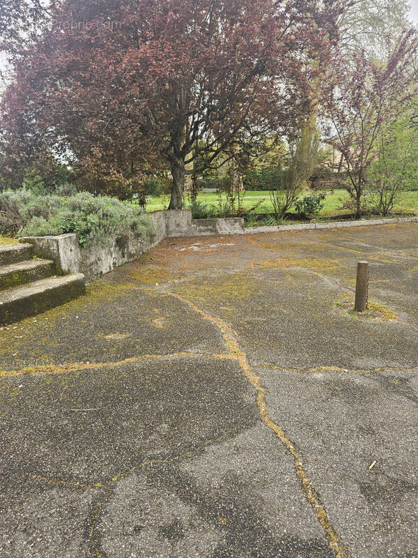 Parking à BORDEAUX