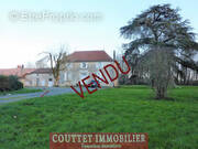 Maison à LA ROCHEFOUCAULD
