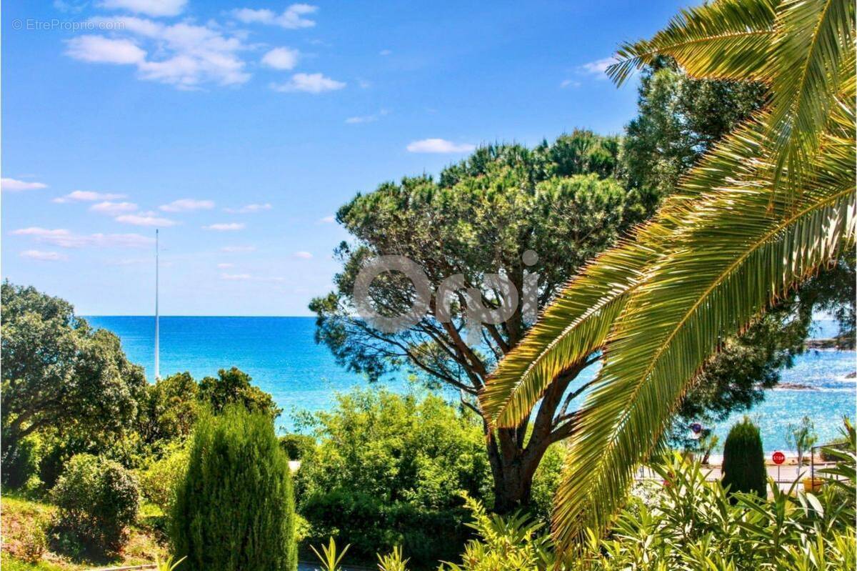 Appartement à LES ISSAMBRES
