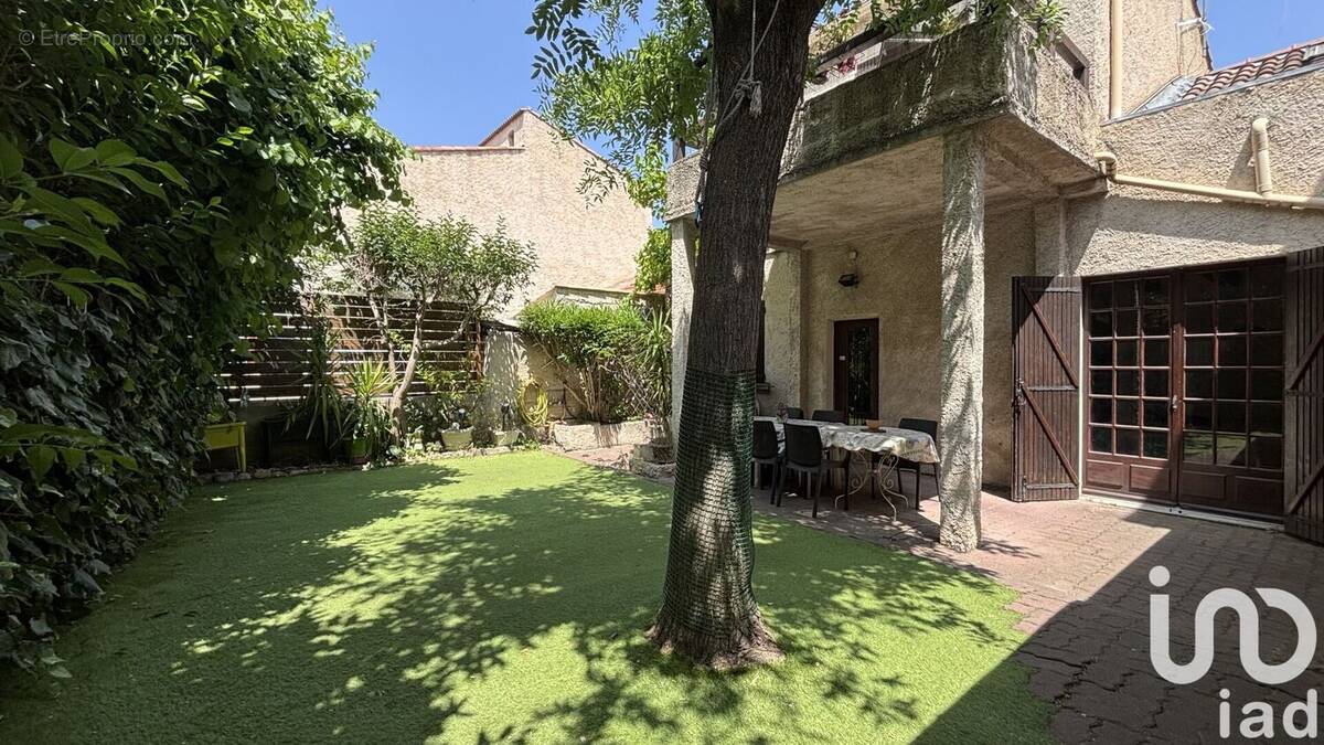 Photo 1 - Maison à MARSEILLE-13E