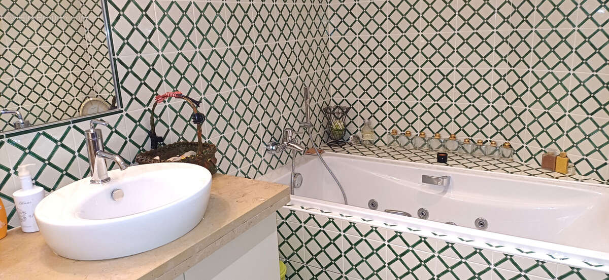 Autre à DARDILLY