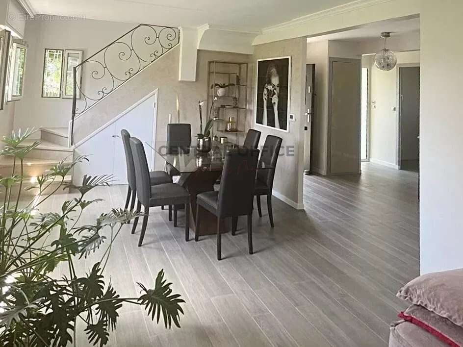 Maison à ANTIBES
