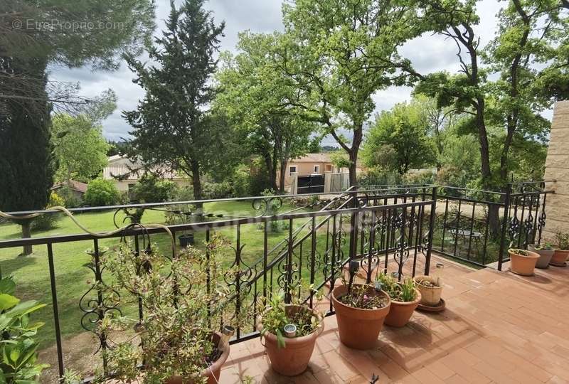 Maison à SAINT-LAURENT-LA-VERNEDE
