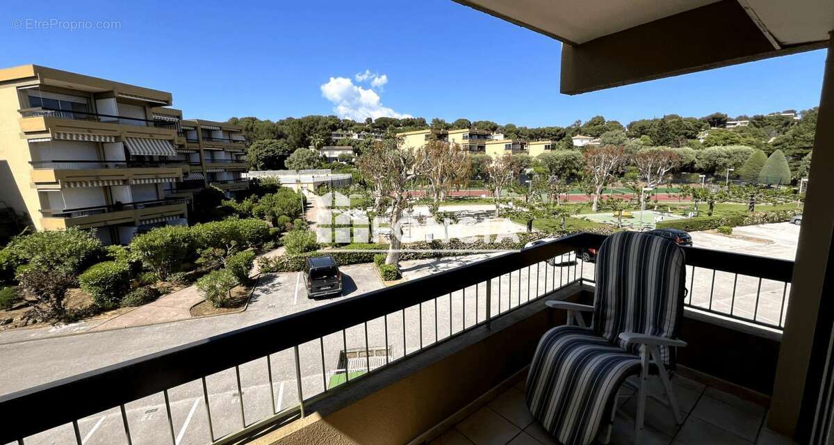 Appartement à BORMES-LES-MIMOSAS