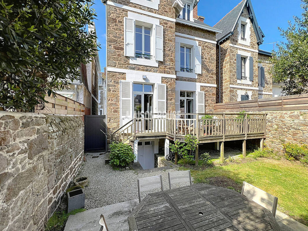 Maison à SAINT-MALO