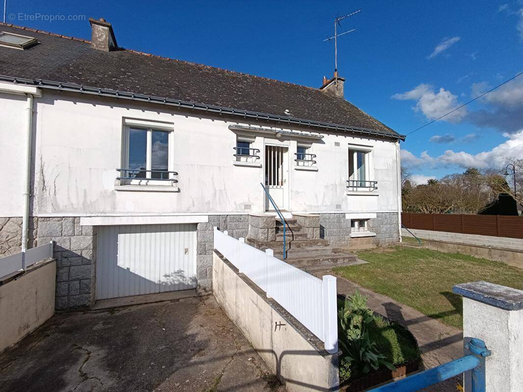 Maison à PONTIVY